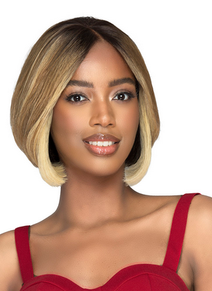 Kaylee (Glam and Go)